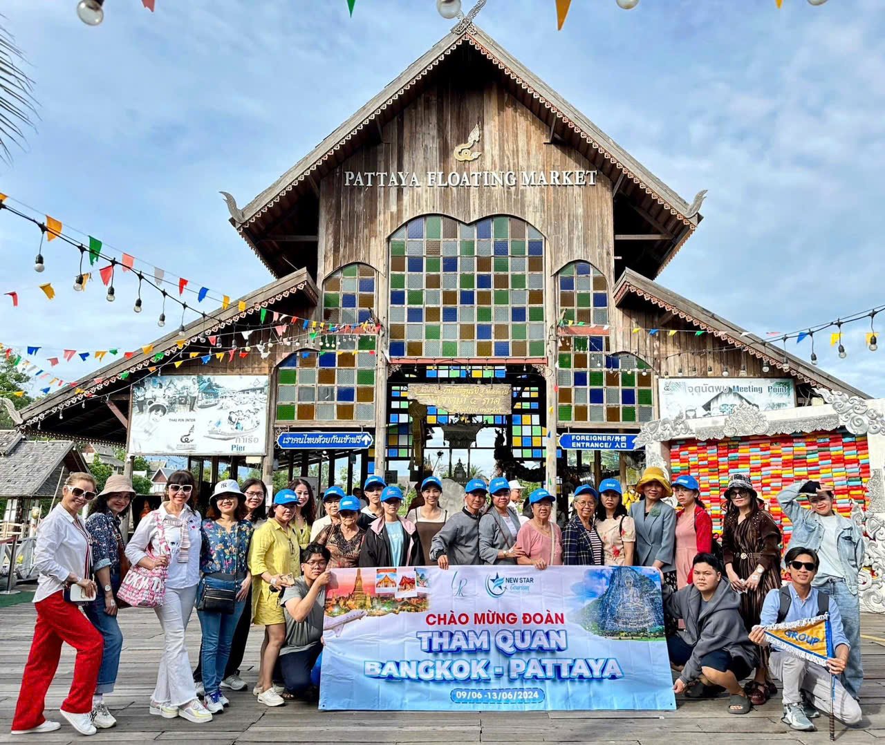 Khoảnh khắc tour New Star Tourism