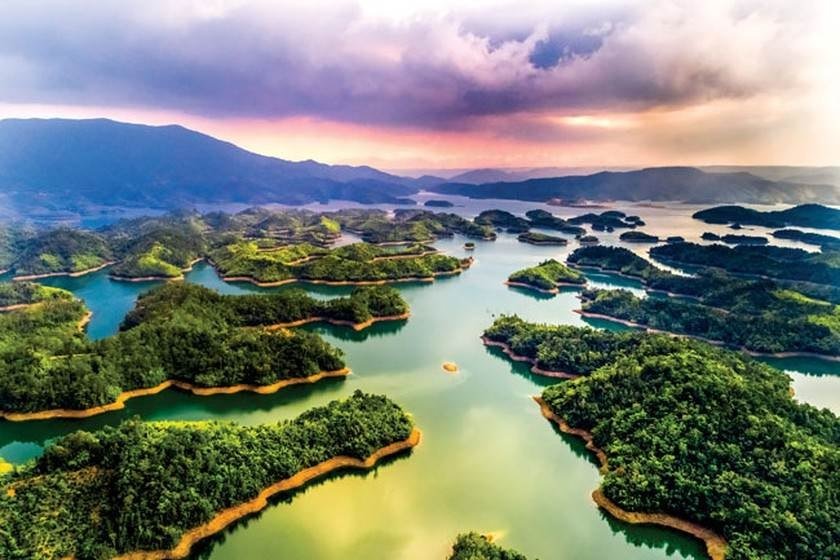 Hồ Tà Đùng