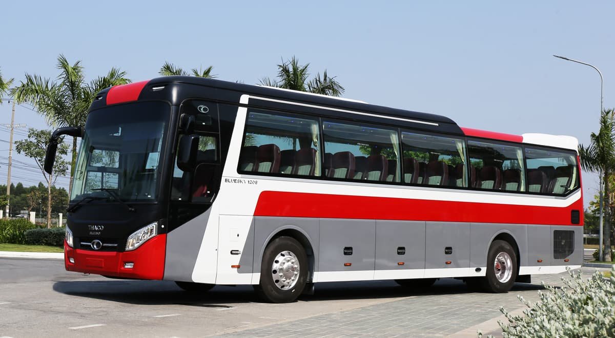 Ngoại thất xe Thaco Bus Bluesky 120S