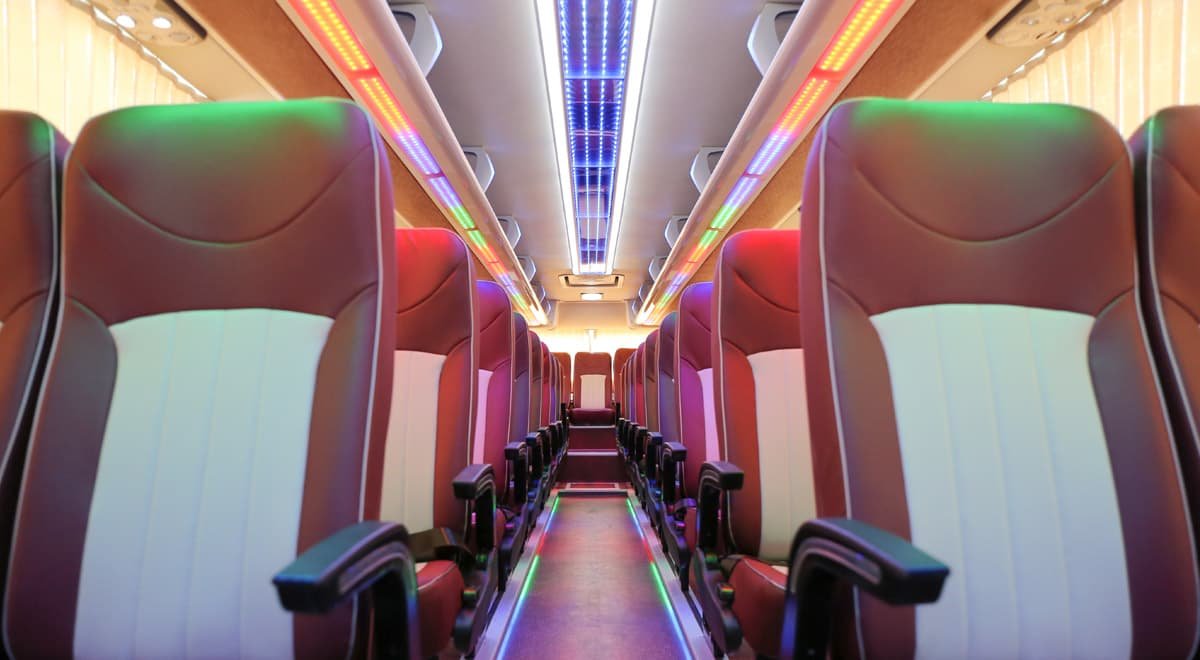 Nội thất xe Thaco Bus Bluesky 120S